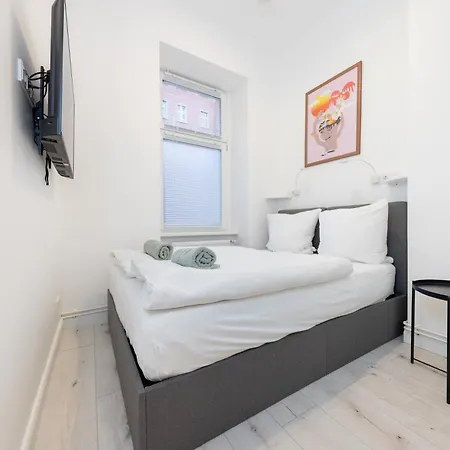 Διαμέρισμα Great 2-room In Mitte Βερολίνο