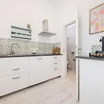 Great 2-room In Mitte *
