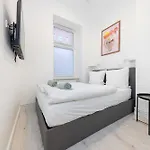 Apartment Great 2-room In Mitte Berlin
