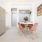 Great 2-room In Mitte