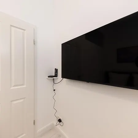 Great 2-room In Mitte Berlin